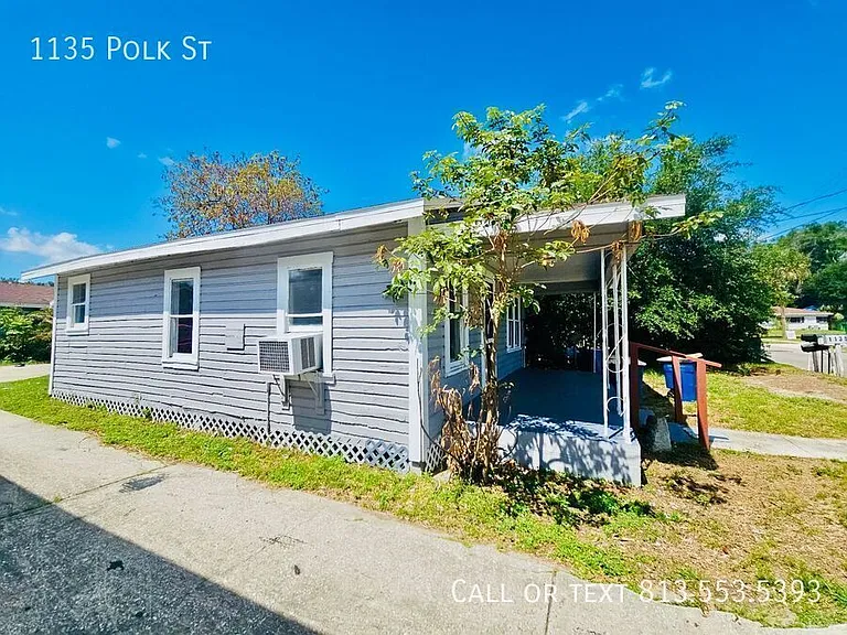 1135 Polk St W — Photo 4