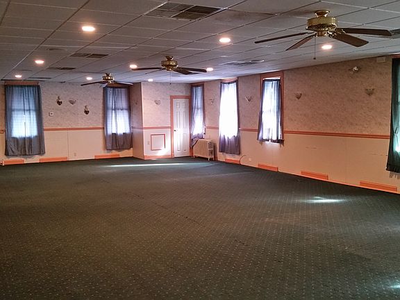 4th image of 87 Pottsville St