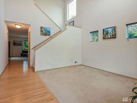 4th image of 5911 119th St SE