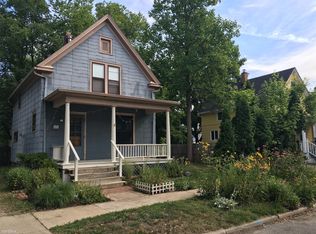 821 Brookwood Pl, Ann Arbor, MI 48104