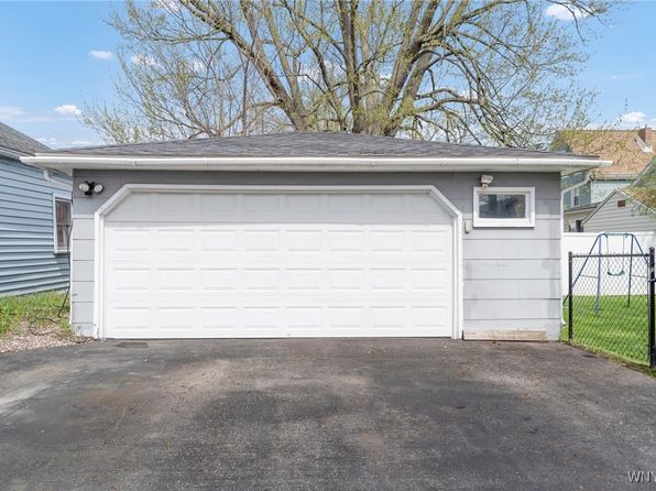 154 Highland Ave, Tonawanda, NY 14150