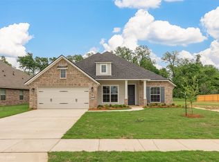 242 Cullom Dr, Bossier City, LA 71112