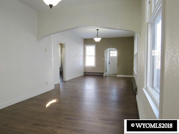 5th image of 519 E Fremont Ave