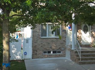4 Rhett Ave, Staten Island, NY 10308