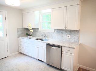 42 Henry St, Brockton, MA 02302