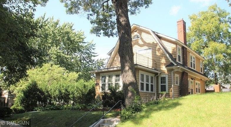1st image of 2119 Sargent Ave