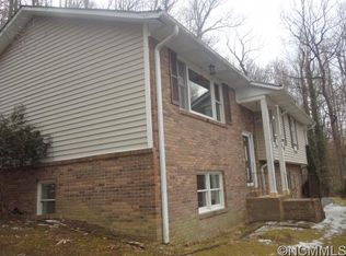 108 Creekstone Ln, Hendersonville, NC 28791
