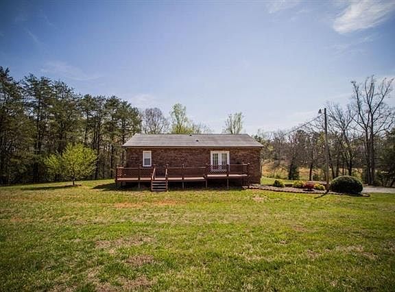 4th image of 7180 Donalds Dr
