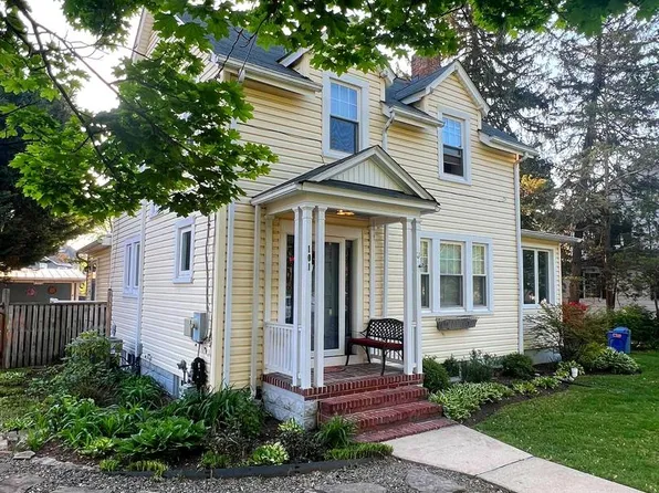 101 Locust Dr, Baltimore, MD 21228