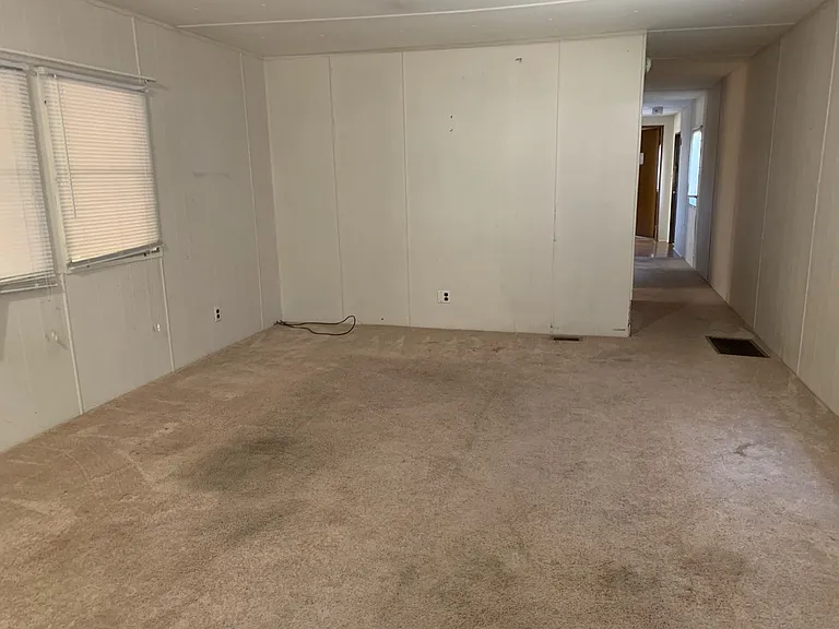 33403 Oak Street Ext — Photo 5