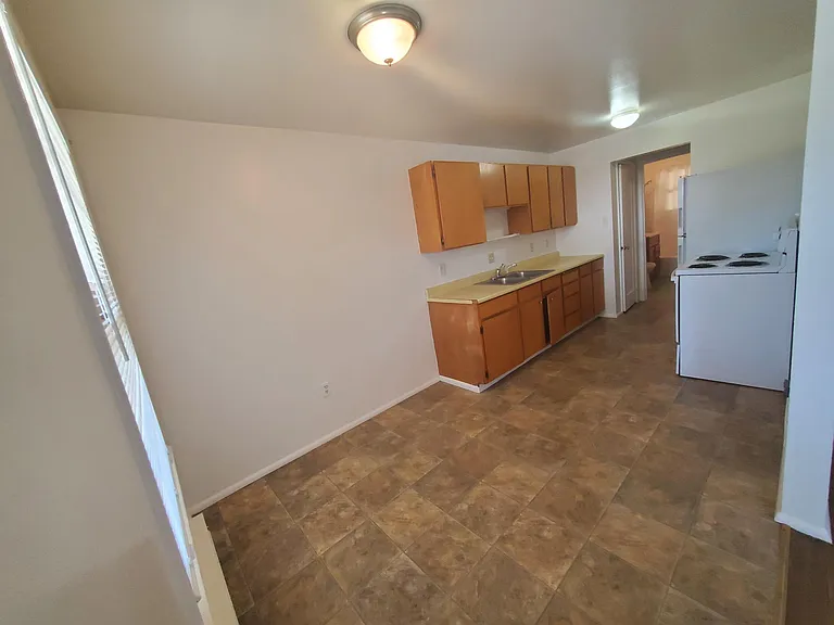 630 Tendoy Dr — Photo 3