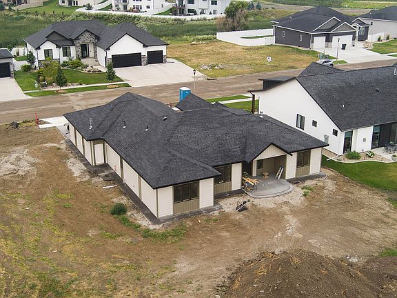 4th image of 602 Shale Dr