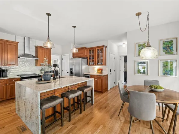 2405 Silver Lake Trl, Raleigh, NC 27606