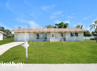 361 Gardenia Rd, Venice, FL 34293