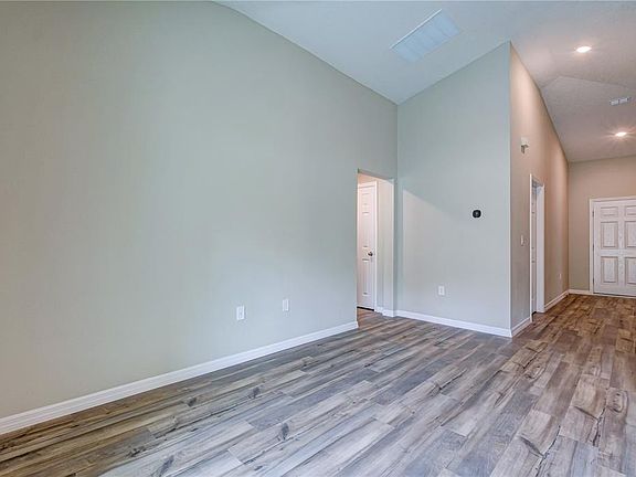 3rd image of 12730 Hysmith Loop