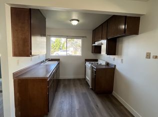 5330 Driftwood St #5, Oxnard, CA 93035