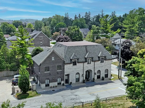 42 Somerville St, Whitchurch Stouffville, ON L4A 1G6