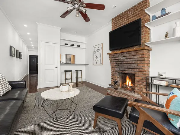 433 W 24th St APT 3D, New York, NY 10011