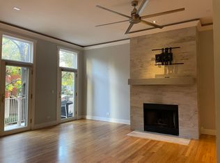 410 N Clinton St #1, Chicago, IL 60654