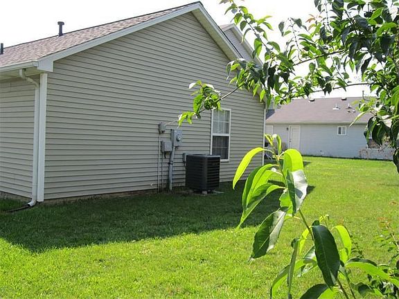 4th image of 2597 Cashel Ct