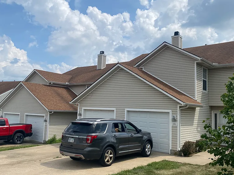 101 Cambridge Meadows Ln — Photo 2