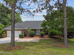 11 Dewberry Dr, Whispering Pines, NC 28327