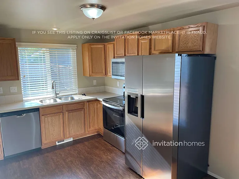 4206 N Pearl St — Photo 5