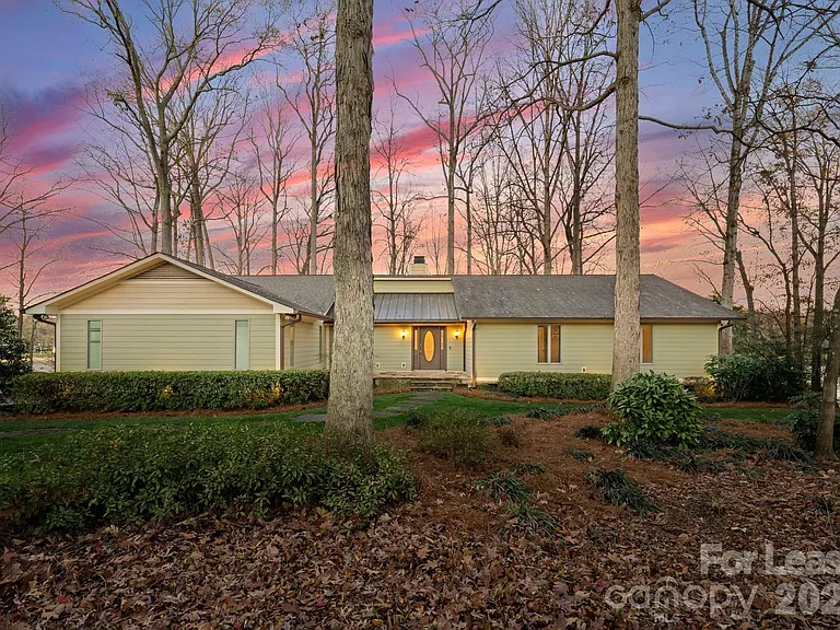 19709 Stough Farm Rd — Photo 2