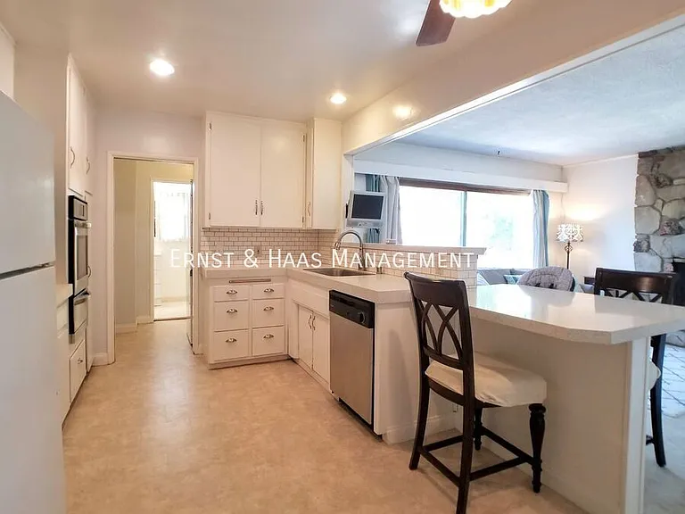 7619 Suva St — Photo 12