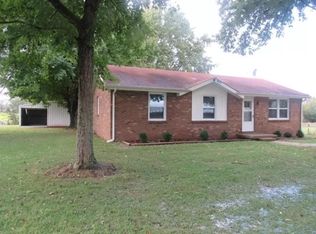 2553 Clarksville Rd, Trenton, KY 42286