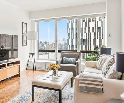 Sold by Corcoran | media 13