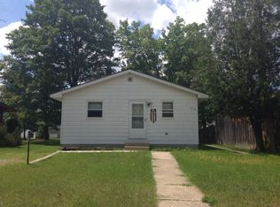 102 S 7th St, Roscommon, MI 48653