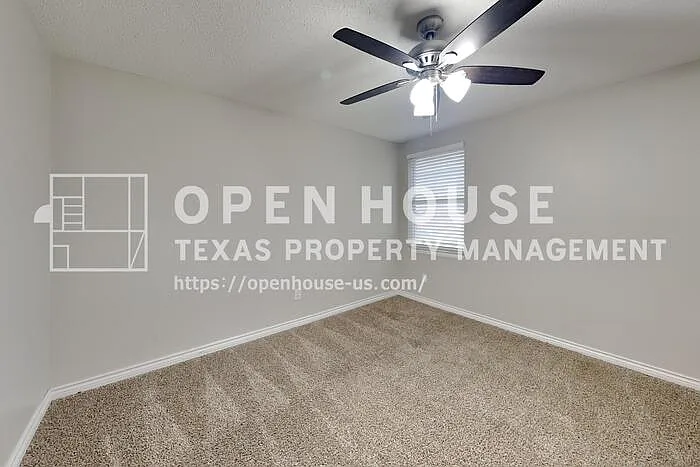 1008 Conner Ct — Photo 12
