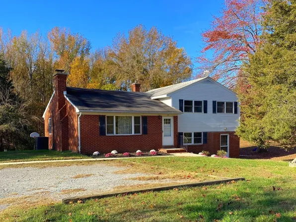 35 E Chesapeake Beach Rd, Owings, MD 20736