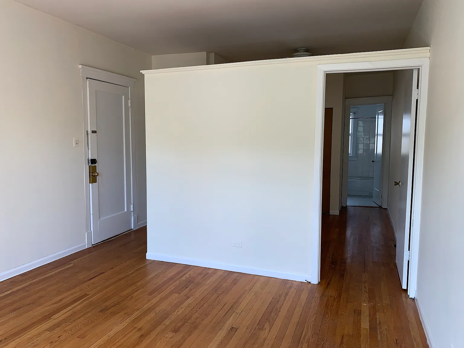 1 bed, $1,425 — Photo 3