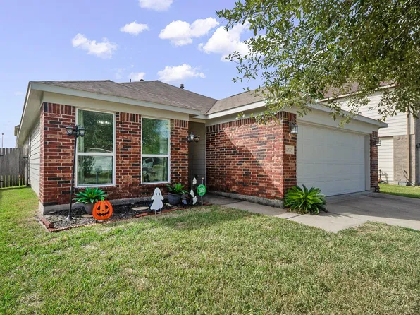 12510 Greencanyon Dr, Houston, TX 77044