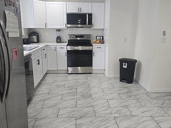 3rd image of 2173 Main St