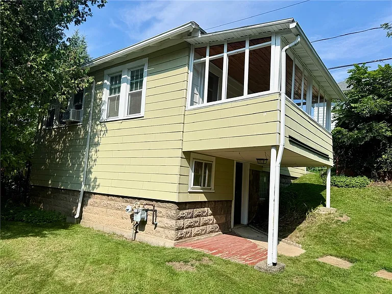 5156 Saint Paul Blvd — Photo 4