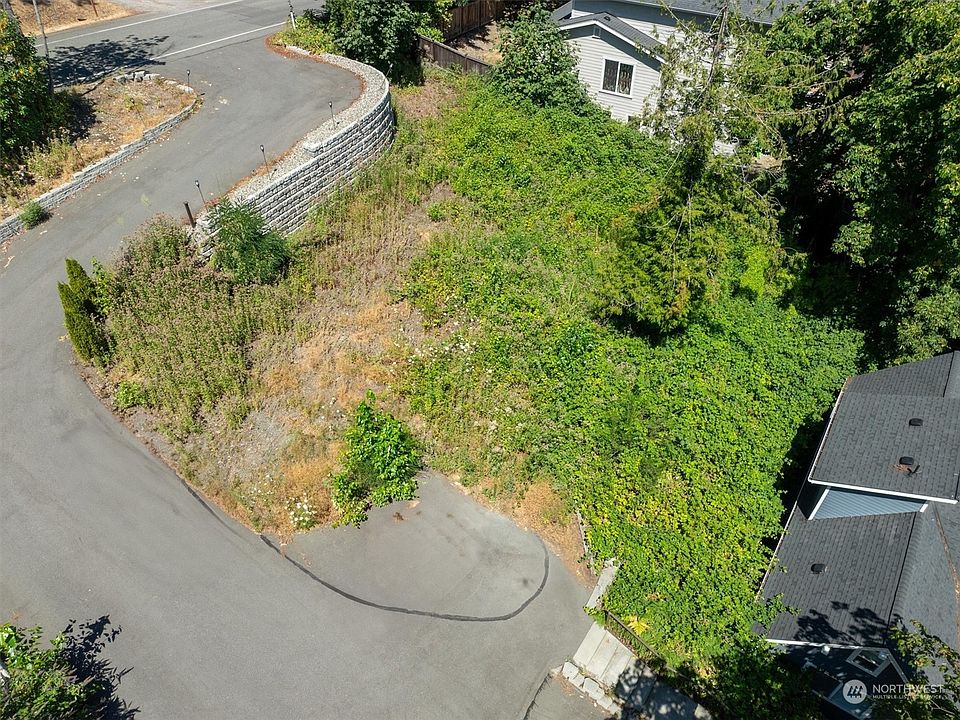 1st image of 3234 113th Avenue SE