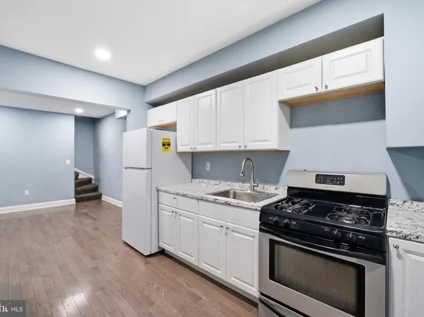 215 S Calhoun St, Baltimore, MD 21223