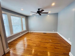 82 Vernon St #1, Rockland, MA 02370