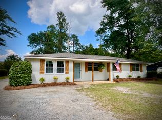 1415 Peach St, Dublin, GA 31021