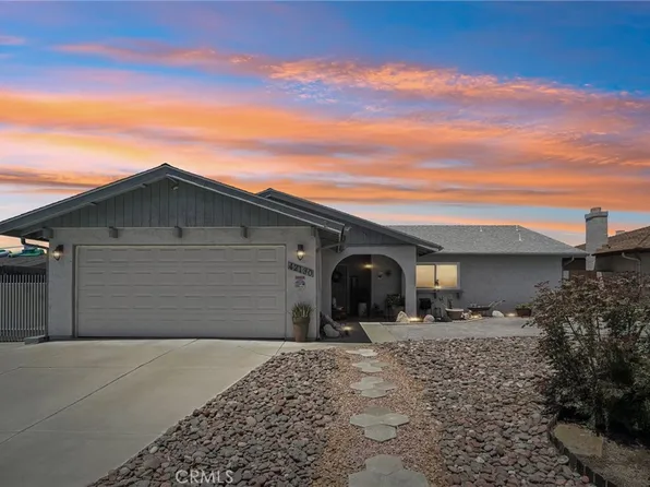 42130 Harmony Dr, Hemet, CA 92544