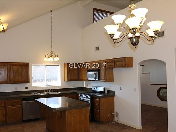 5th image of 6705 Willow Lake Ct