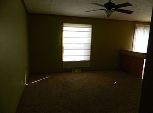 3003 Geranium Ave, Bloomington, IL 61705