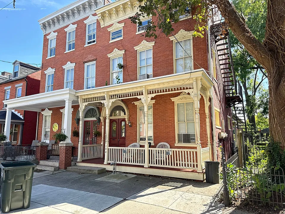 144 E. Lemon St.