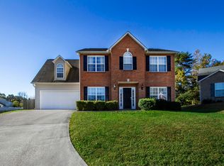 8504 Antler Ln, Knoxville, TN 37931