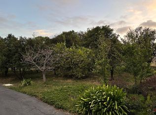 211 S Ridge Dr, Fallbrook, CA 92028