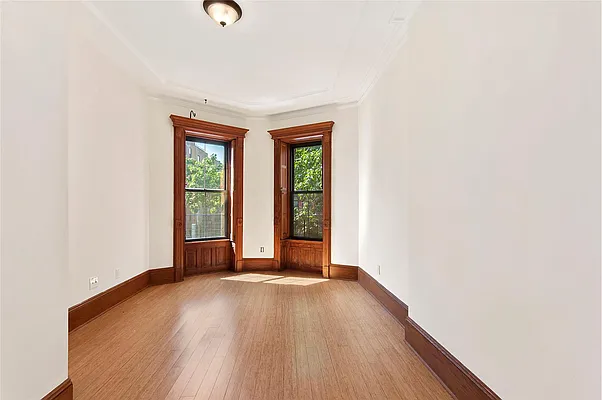 Rented by Douglas Elliman | media 11