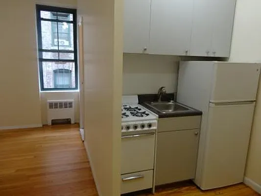 Rented by City & Suburban | media 43